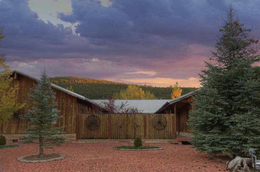 Grand Canyon Bed And Breakfast Williams Exterior photo