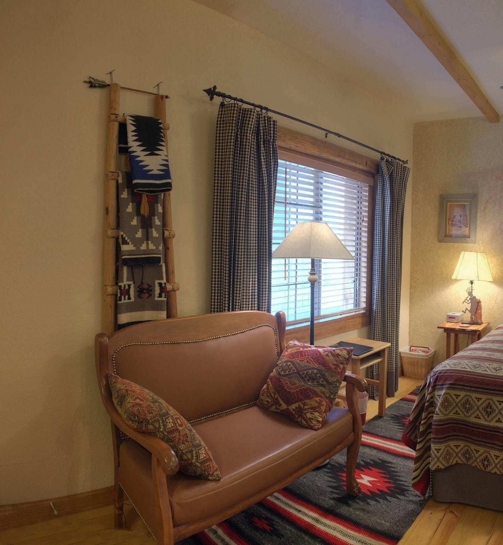 Grand Canyon Bed And Breakfast Williams Exterior photo