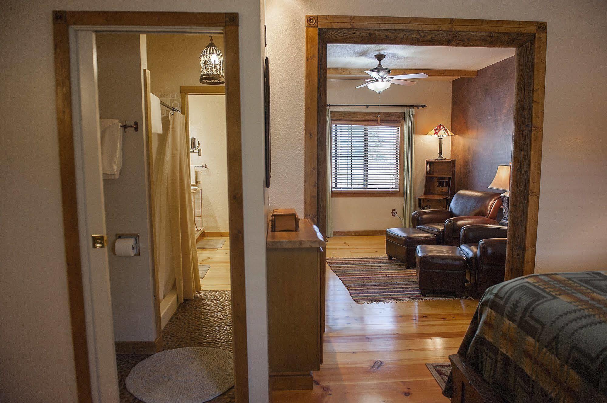 Grand Canyon Bed And Breakfast Williams Exterior photo
