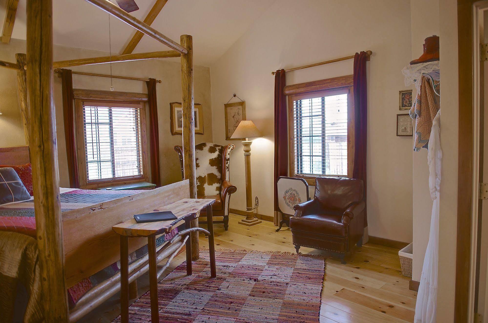 Grand Canyon Bed And Breakfast Williams Exterior photo